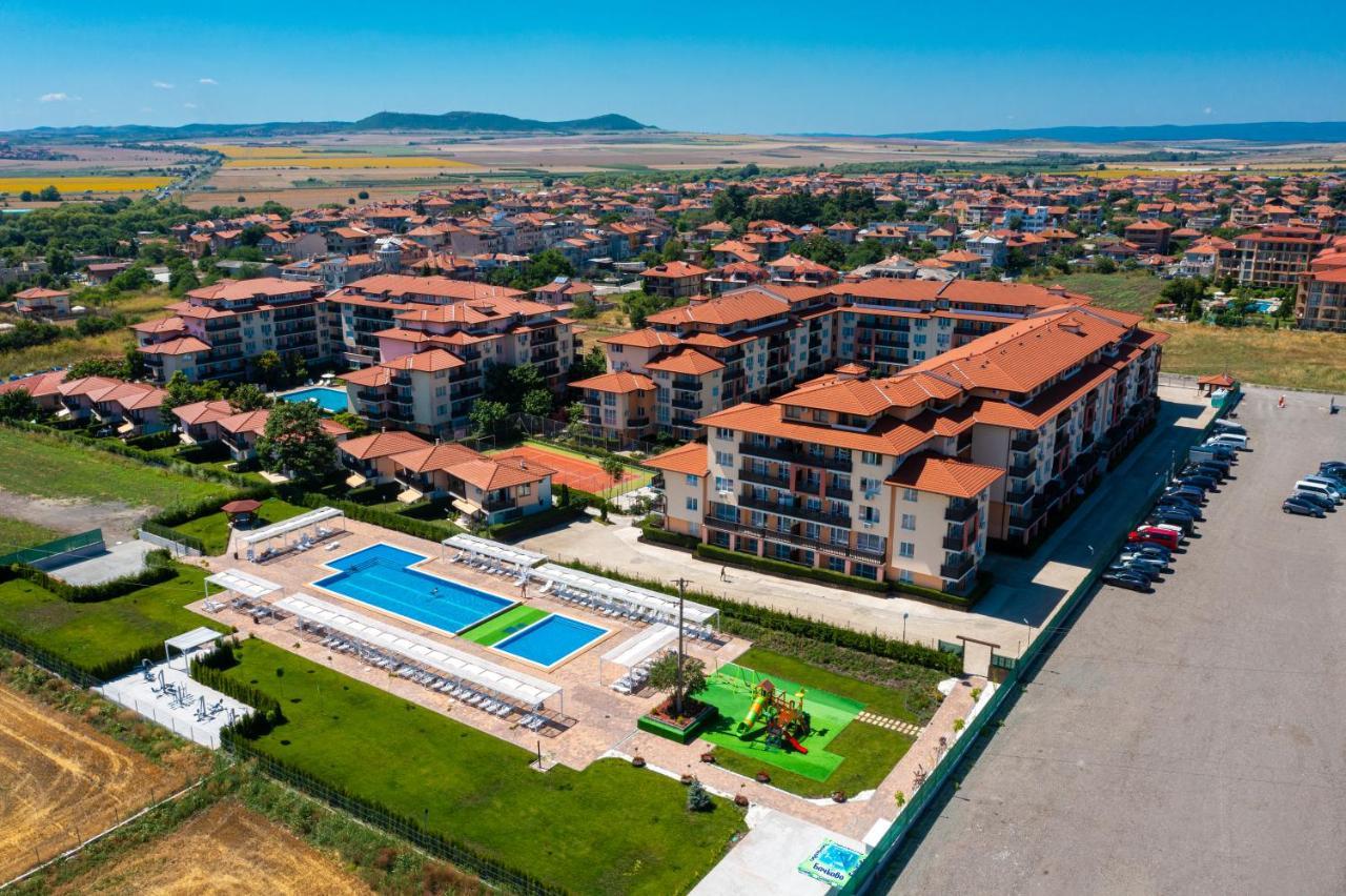Apartcomplex Chateau Aheloy Dış mekan fotoğraf