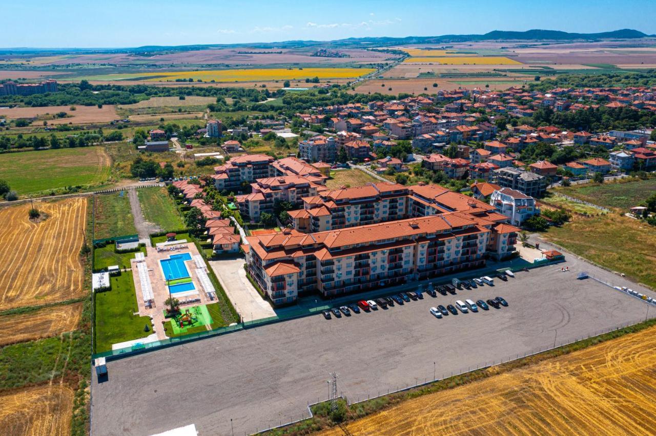 Apartcomplex Chateau Aheloy Dış mekan fotoğraf