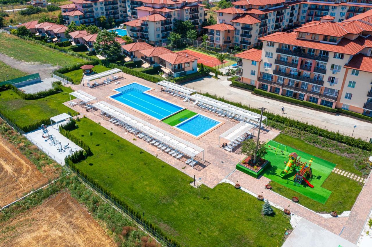 Apartcomplex Chateau Aheloy Dış mekan fotoğraf