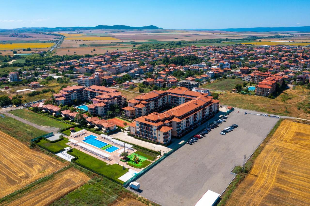 Apartcomplex Chateau Aheloy Dış mekan fotoğraf