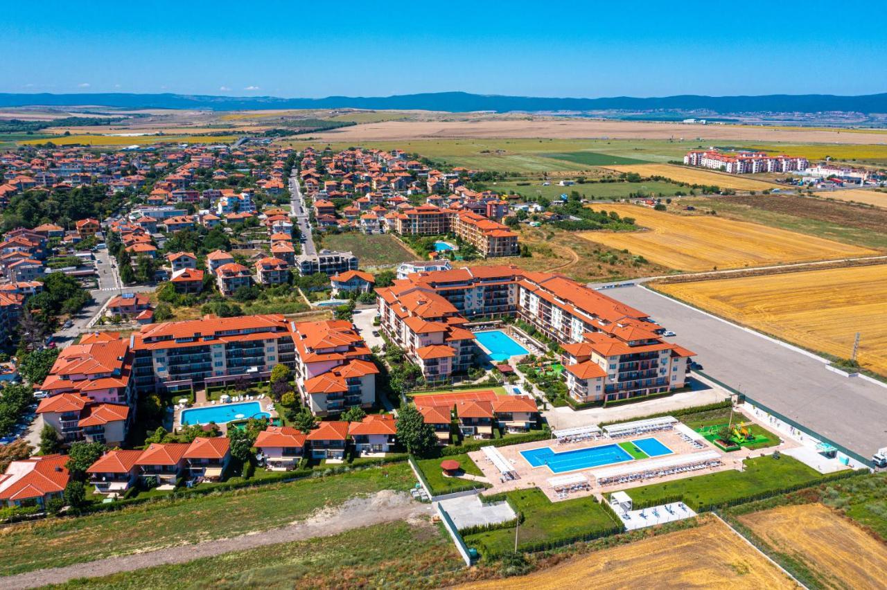 Apartcomplex Chateau Aheloy Dış mekan fotoğraf
