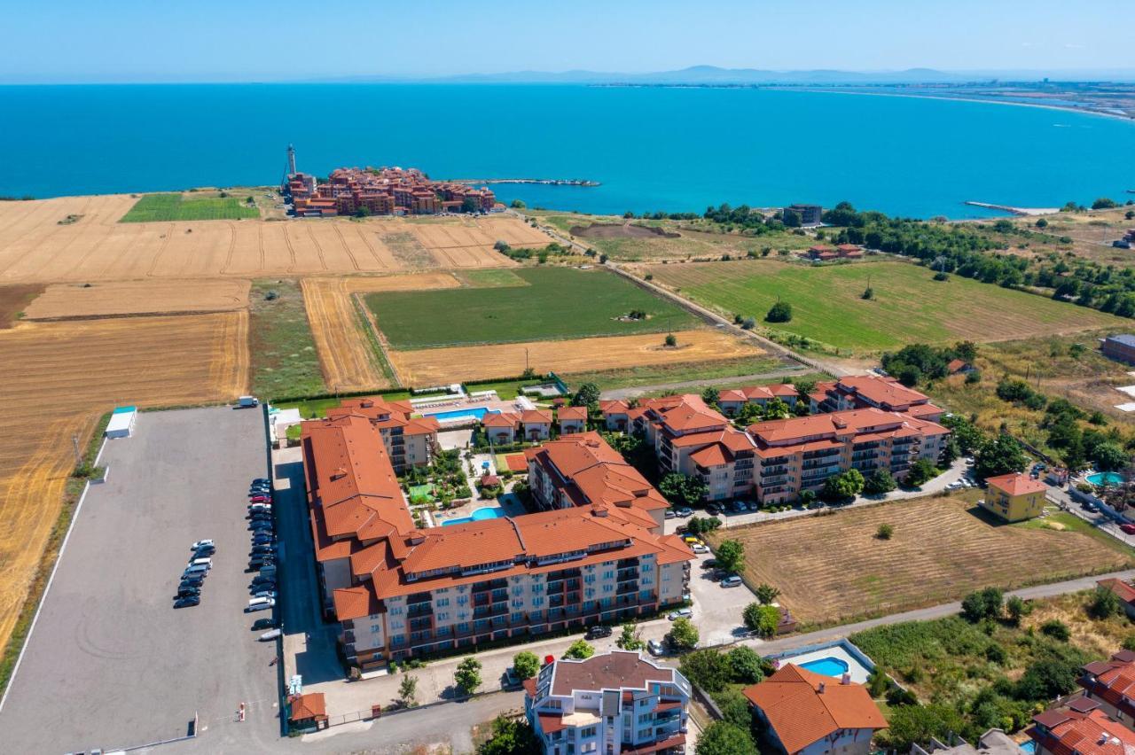 Apartcomplex Chateau Aheloy Dış mekan fotoğraf