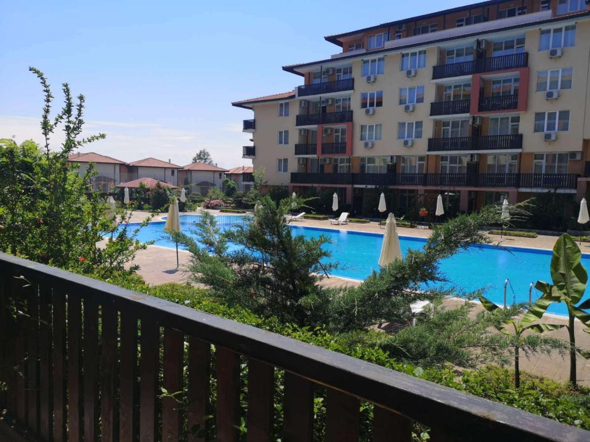 Apartcomplex Chateau Aheloy Dış mekan fotoğraf