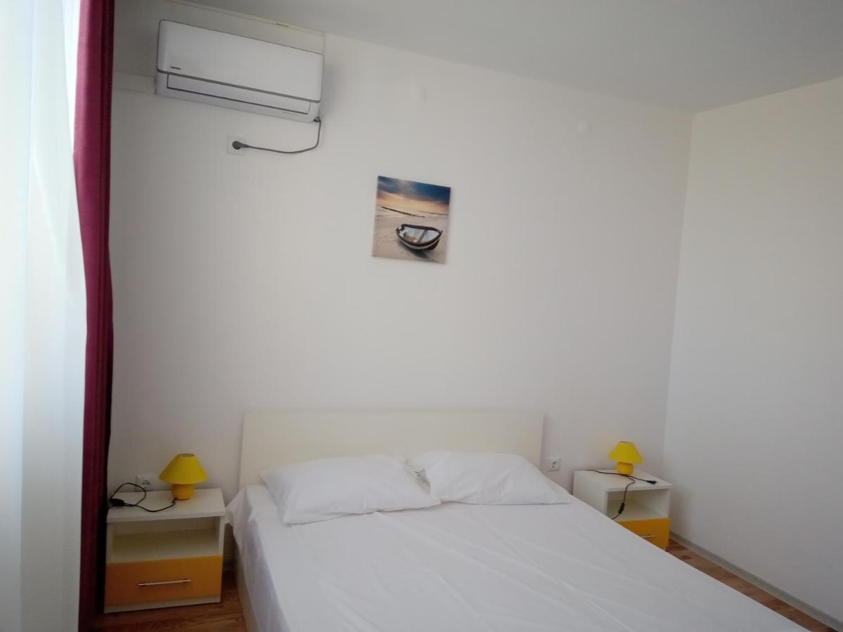 Apartcomplex Chateau Aheloy Dış mekan fotoğraf