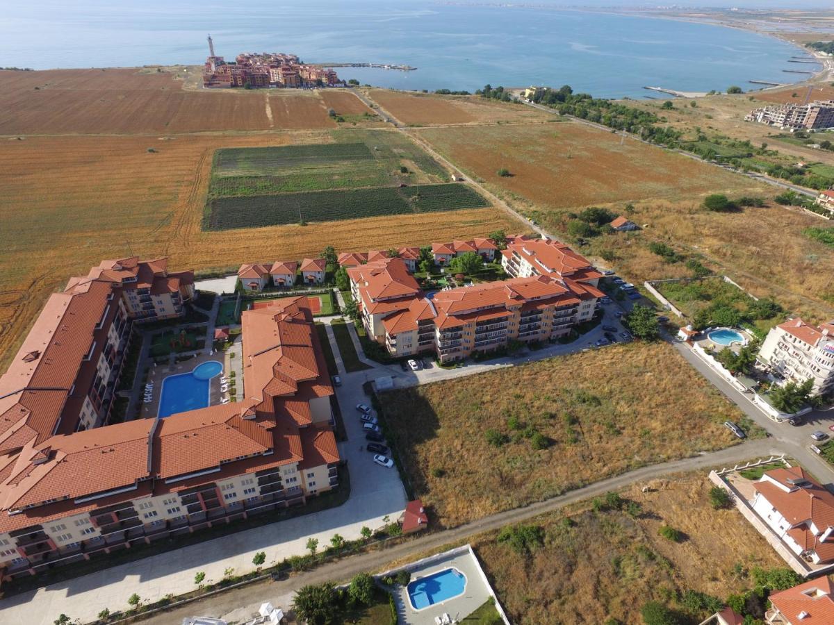 Apartcomplex Chateau Aheloy Dış mekan fotoğraf