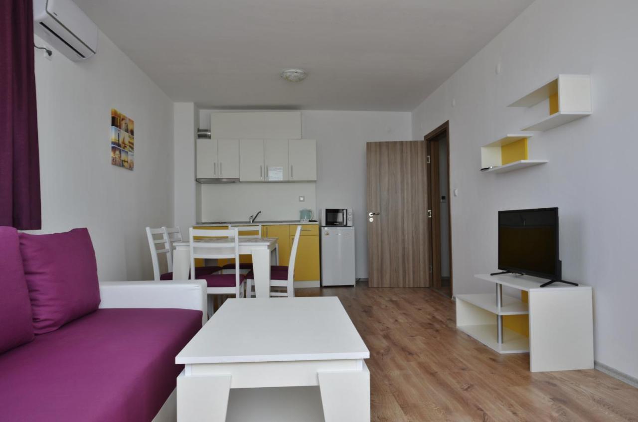 Apartcomplex Chateau Aheloy Dış mekan fotoğraf