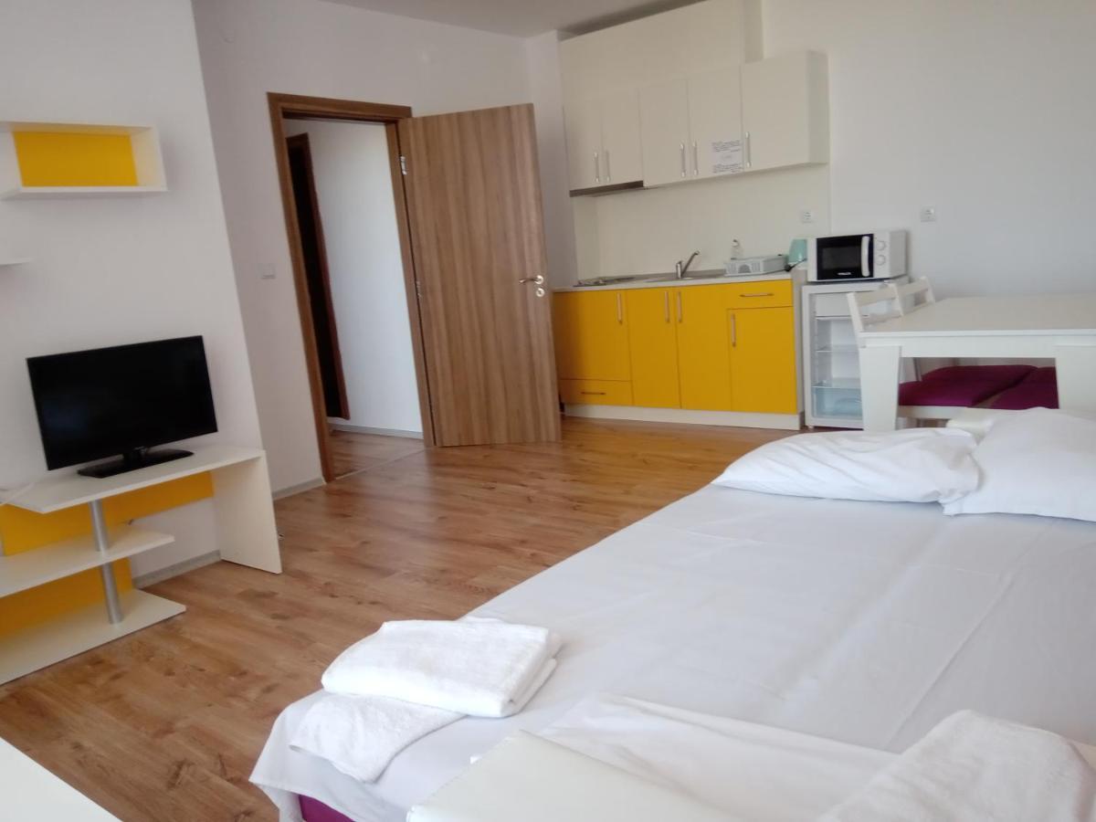 Apartcomplex Chateau Aheloy Dış mekan fotoğraf