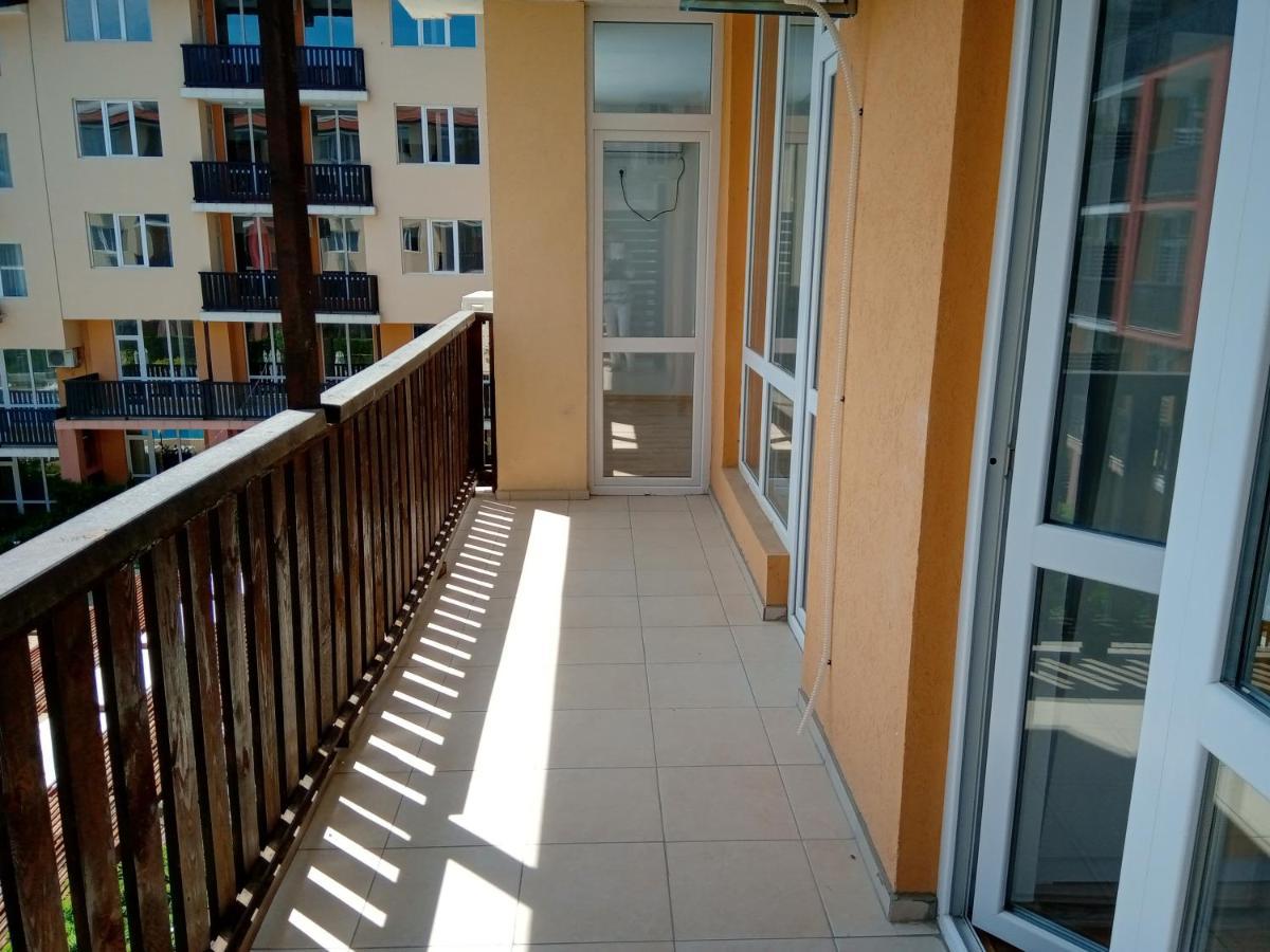 Apartcomplex Chateau Aheloy Dış mekan fotoğraf