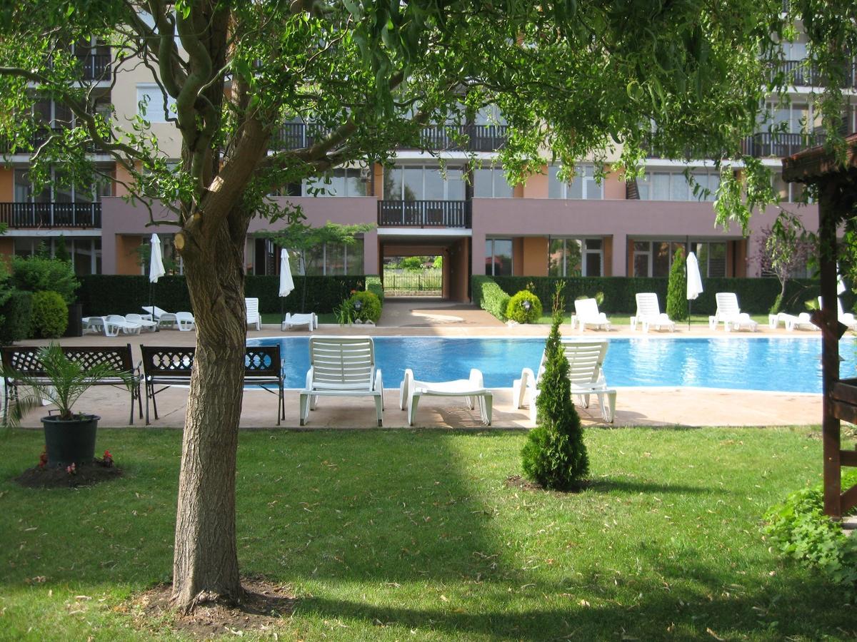 Apartcomplex Chateau Aheloy Dış mekan fotoğraf