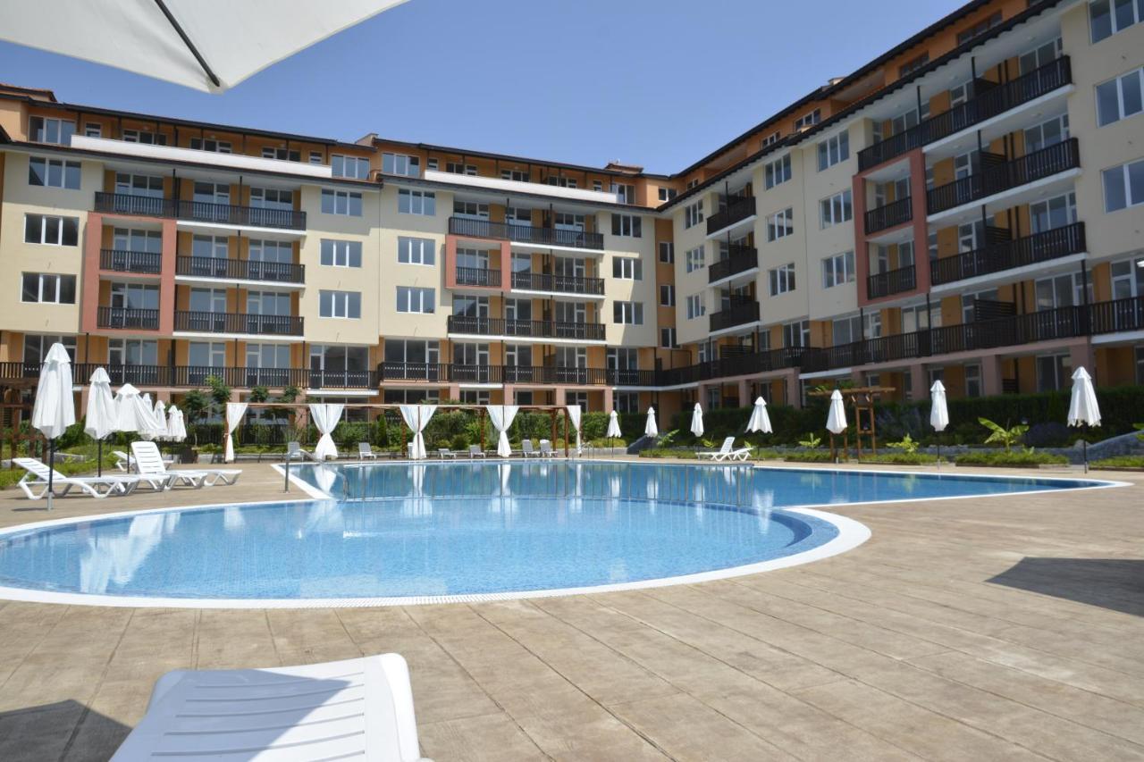 Apartcomplex Chateau Aheloy Dış mekan fotoğraf